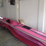 Surfski Ciclone preto e rosa