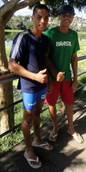 Irmãos Milton e Dalvan Luz são promessas da canoagem de Ubaitaba (Foto: Raphael Carneiro)