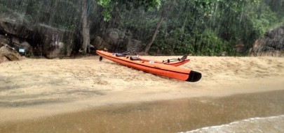 VENDE-SE: Canoa Havaiana OC2 da Nautilus Ubá2, em Praia Grande/SP