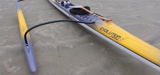 VENDE-SE: Canoa Evolution V-Bottom Vaccum 1 da Evolution