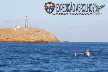 EXPEDIÇÃO DE CANOA HAVAIANA AO ARQUIPÉLAGO DE ABROLHOS