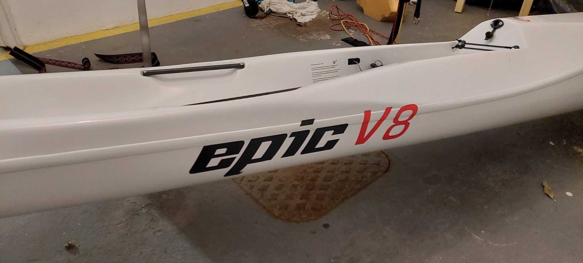VENDESE Surfski Epic V8 Ultra (ponta vermelha)